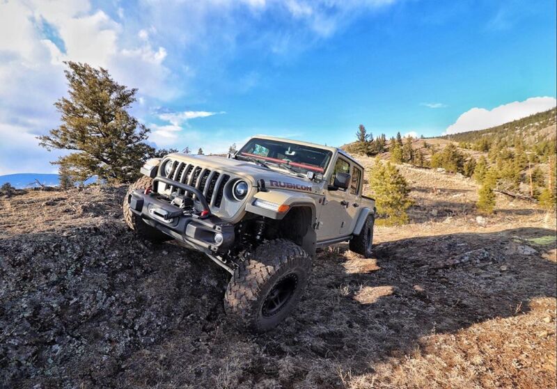 Oracle Oculus Bi-LED Projector Headlights for Jeep JL/Gladiator JT Satin Silver 5500K