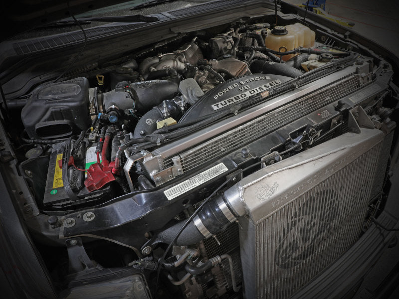 أنبوب مخرج مبرد داخلي aFe Bladerunner مقاس 3 بوصات لشاحنات Ford Diesel V8 سعة 6.4 لتر (td) موديل 2008-2010