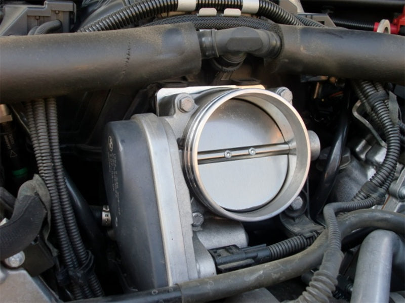 فواصل جسم الخانق aFe Silver Bullet TBS BMW الفئة الخامسة (E60) 06-10 V8-4.8L