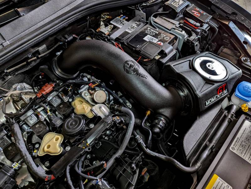 aFe 2022 VW GTI (MKVIII) L4-2.0L (t) نظام سحب الهواء البارد Momentum GT مع فلتر Pro 5R
