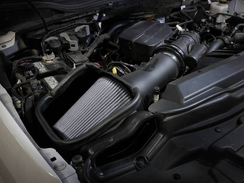 نظام سحب هواء المرحلة الثانية من ماغنوم فورس بمحرك V8 سعة 3.7 لتر لسيارة فورد F-250/F-350 موديل 20-22 aFe