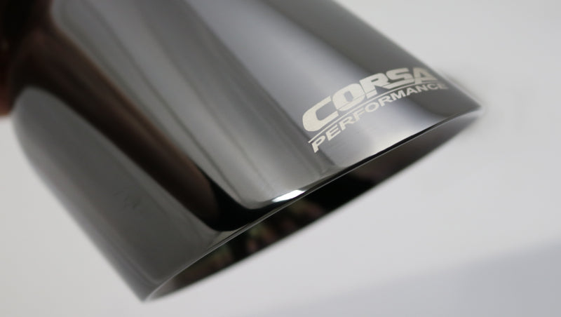طقم رؤوس Corsa Single Universal بمدخل 2.75 بوصة ومخرج 4.5 بوصة باللون الأسود من سلسلة PVD Pro