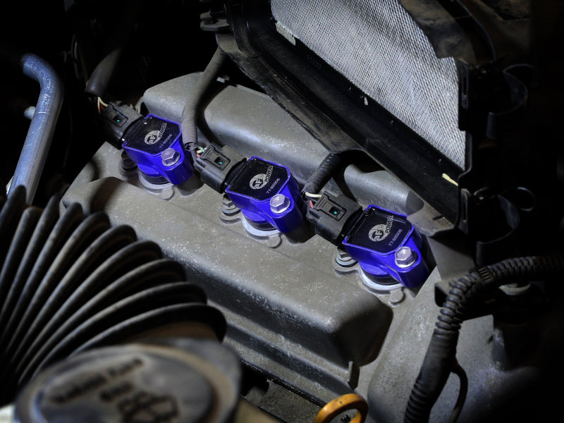 ملف إشعال SCORCHER لسيارة تويوتا 4Runner V6 سعة 4.0 لتر موديل 2003-2012 / تويوتا تاكوما L4 سعة 2.7 لتر موديل 2005-23 - مجموعة من 6 ملفات