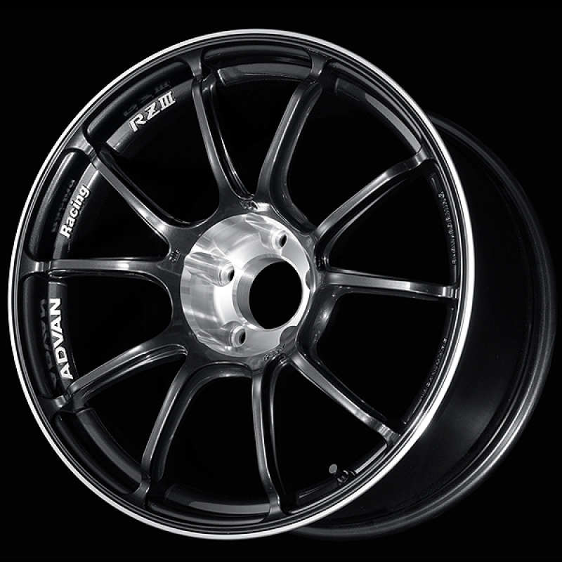 Advan RZIII 18x9.0 / +35 Offset / 5x114.3 BC / 73mm Bore / Black Gun Metallic & Diamond Cut