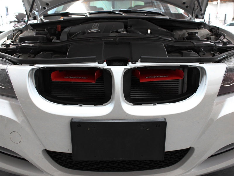 مداخل هواء aFe MagnumFORCE AIS BMW 335i (E90/92/93) 07-13 L6-3.0L (أحمر)