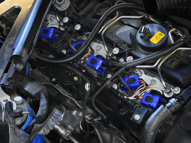 ملف إشعال عالي الأداء من aFe 08-13 BMW 128i / 03-05 BMW 325i - مجموعة من 6 قطع
