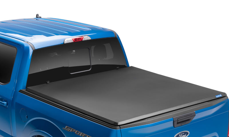 Lund 05-17 Nissan Frontier (5ft. Bed w/o Utility Track) Genesis Tri-Fold Tonneau Cover - Black
