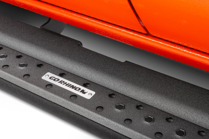 Go Rhino 21-22 Ford Bronco 2DR Sport Utility Dominator Xtreme D6 Side Steps 57in long - Bars Only