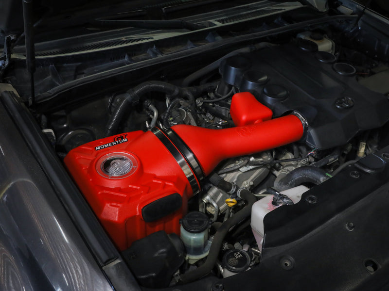 نظام سحب الهواء البارد Momentum GT Red Edition مع فلتر Pro DRY S لسيارة تويوتا FJ Cruiser 07-23 V6-4.0L