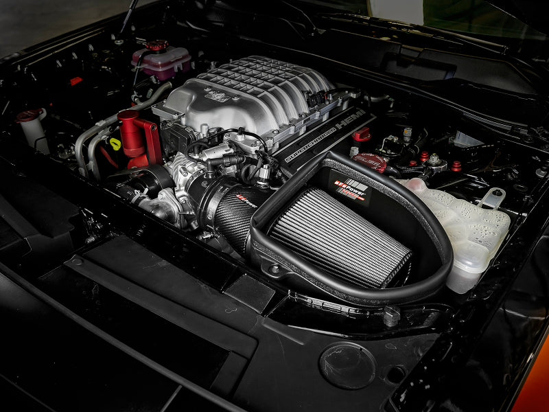 إطار aFe Magnum Force Stage-2 Track Series من ألياف الكربون AIS مع محرك Pro Dry S Media-18 Dodge Challenger V8 سعة 6.2 لتر