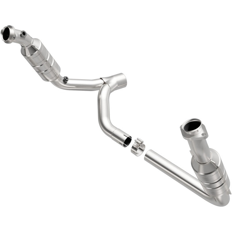 MagnaFlow Direct Fit Catalytic Converter 2006 Dodge RAM 1500 Pickup 5.7L Solid Front Axle